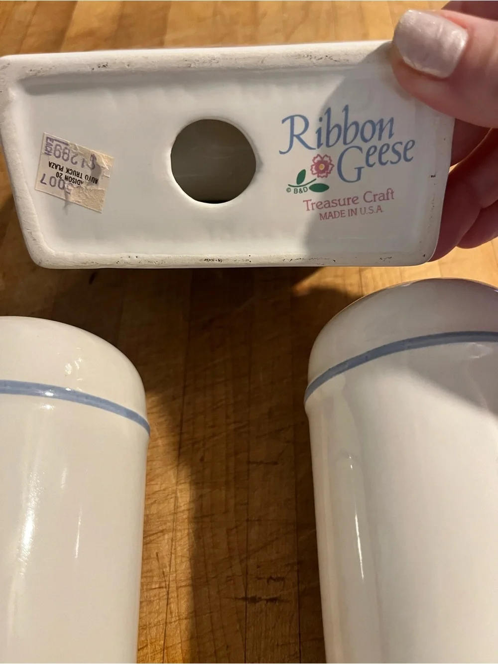 Vintage 1987 Ribbon Geese salt and pepper set with napkin holder